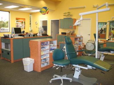 Exam room for Pediatric dentists Dr. Harry Bopp and Dr. Jordan Tarver